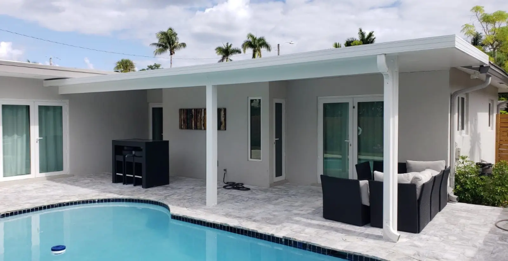 Beachside Screen & Patio